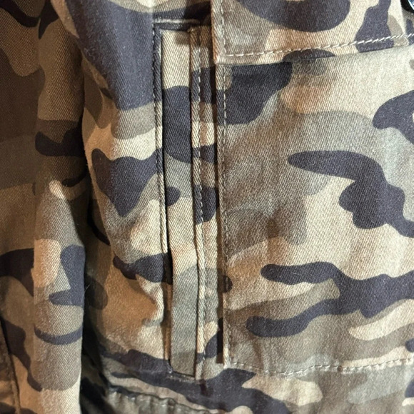 LULAROE Sz XL  Kenny Camo Jacket Military Jean Style With Pockets New with Tags - Picture 5 of 14